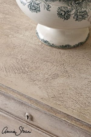 ANNIE SLOAN CHALK PAINT VOORBEELD DARK WAX