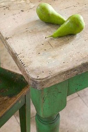 Disstressing furniture