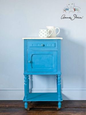 Voorbeelden van Annie Sloan blauwe kleuren op meubels