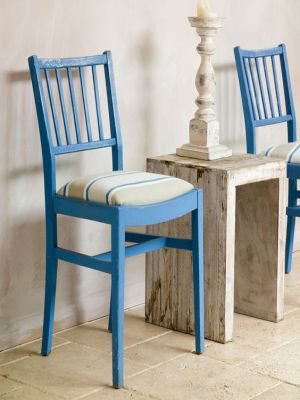Voorbeelden van Annie Sloan blauwe kleuren op meubels
