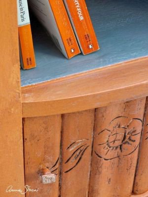 Voorbeelden van Annie Sloan oranje kleuren op meubels